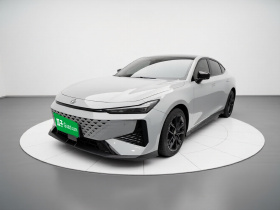 长安UNI-V 2024款 1.5T 尊贵型