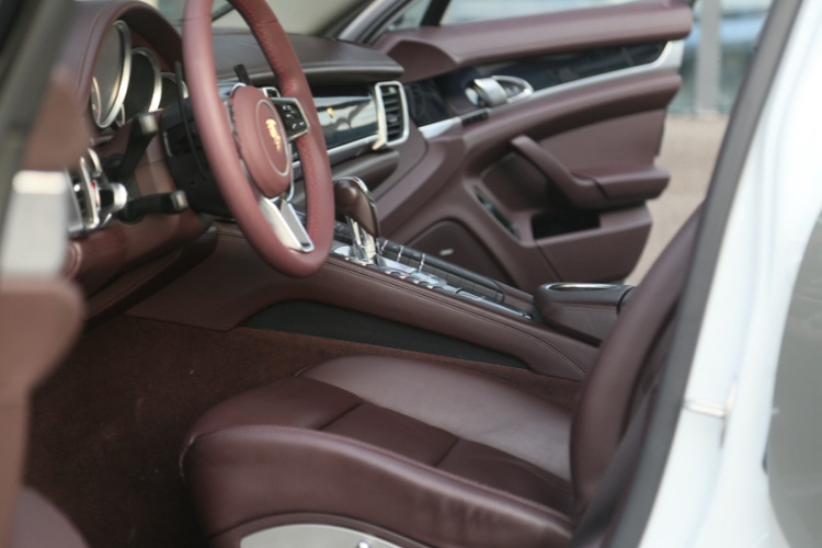 保时捷 2014款 Panamera 3.0T中控内饰7002
