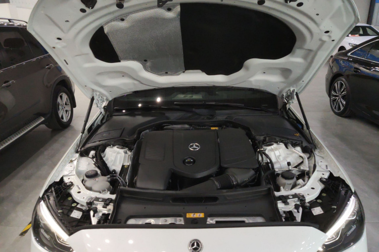 奔驰C级 2022款 C 200 L 运动版局部细节24