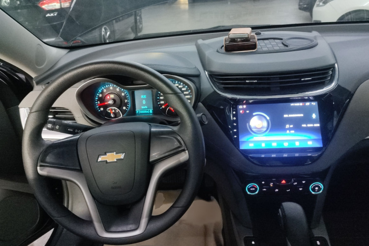 雪佛兰 迈锐宝 2016款 1.6T 自动舒适版中控内饰7002