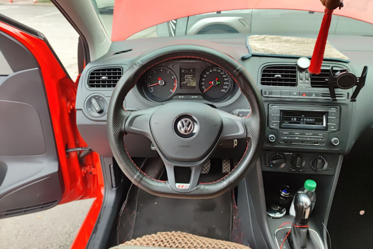 大众 Polo 2018款 1.5L 自动安驾型中控内饰13