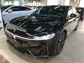 岚图汽车 岚图追光 2023款 四驱长续航版