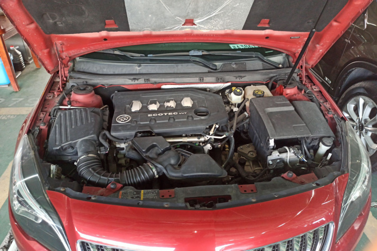 别克 君威 2014款 2.0L 精英时尚型局部细节24