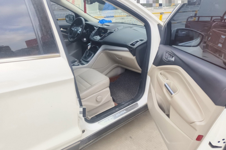 福特 翼虎 2013款 1.6L GTDi 四驱精英型局部细节9005