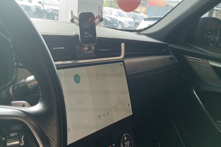 捷豹F-PACE 2021款 250PS R-Dynamic SE中控内饰7002