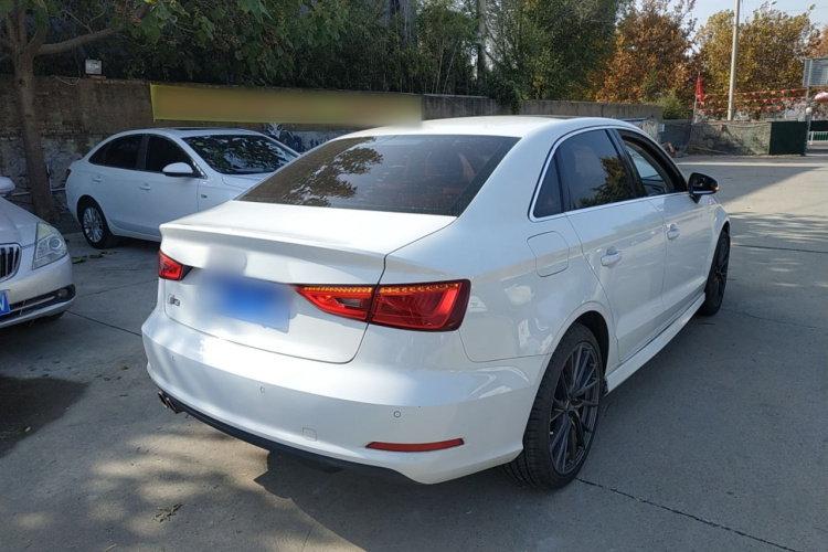 奥迪A3 2016款 Limousine 35 TFSI 领英型车身外观7