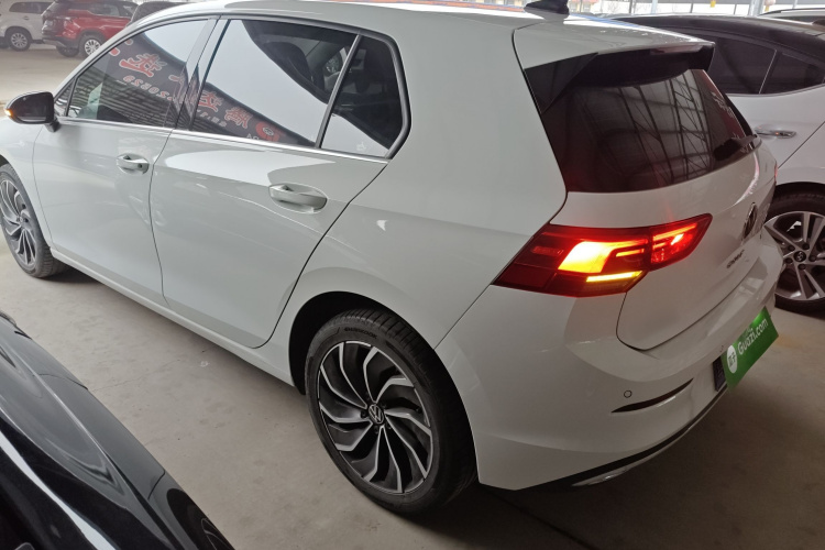 大众 高尔夫 2021款 200TSI DSG Pro车身外观4