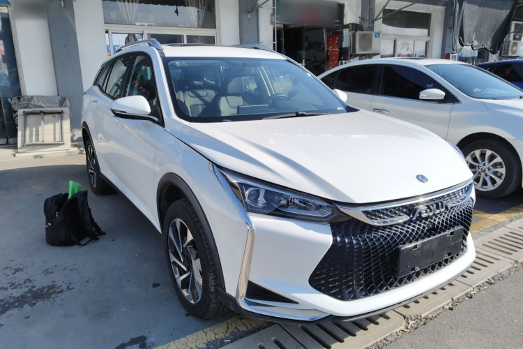 东风风神 奕炫GS 2020款 230T 自动越目版车身外观3