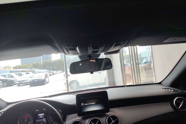 奔驰CLA 2016款 CLA 200 动感型中控内饰22