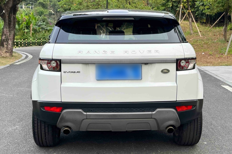 路虎 揽胜极光 2015款 2.0T 五门智耀版车身外观6006