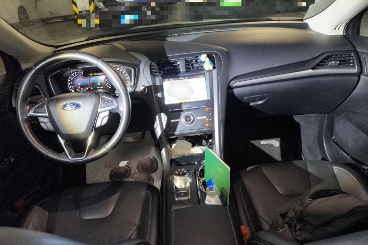 福特 蒙迪欧 2017款 EcoBoost 245 豪华运动型中控内饰12