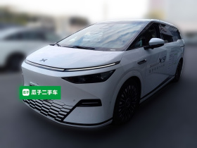 小鹏X9 2025款 740超长续航 Max