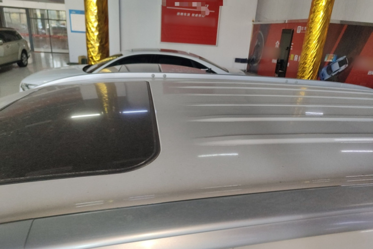 三菱 欧蓝德 2020款 2.0L 两驱畅享版 5座局部细节57