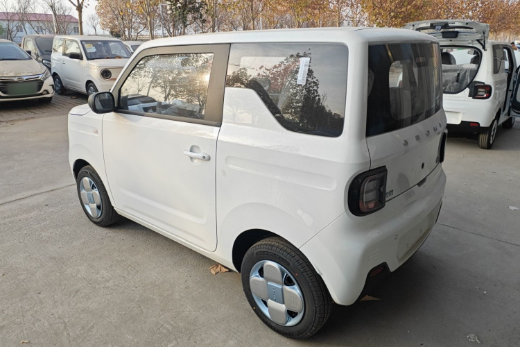 吉利银河 2024款 熊猫mini 200km 耐力熊车身外观6003