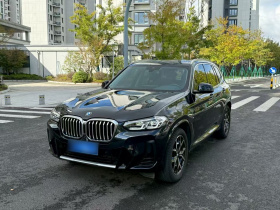 宝马X3 2022款 改款 xDrive25i M运动套装