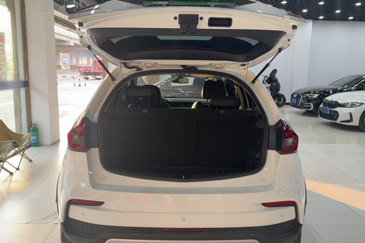 吉利汽车 远景X3 2019款 升级版 1.5L CVT精英型局部细节23