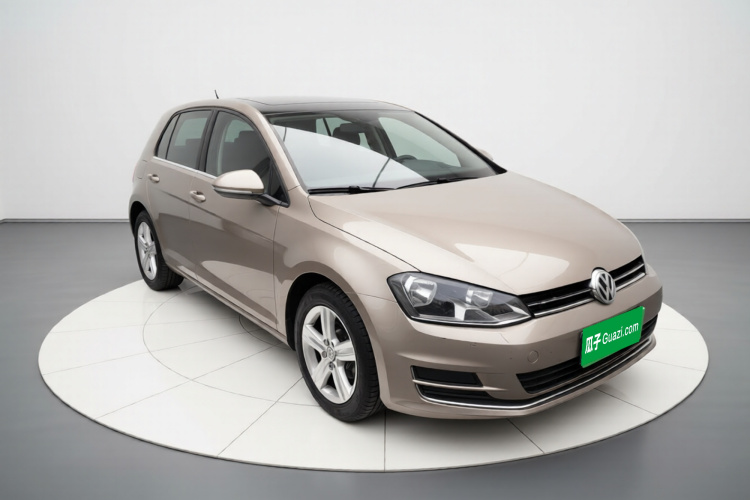 大众 高尔夫 2014款 1.4TSI 自动舒适型车身外观3