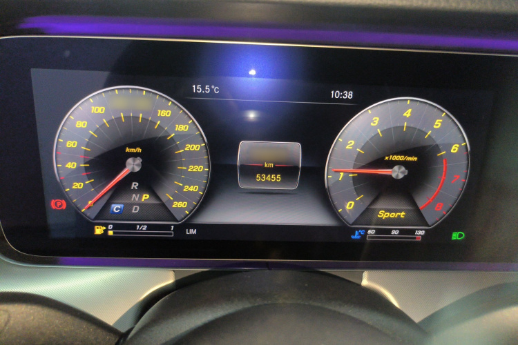 奔驰E级(进口) 2019款 E 200 轿跑车局部细节14