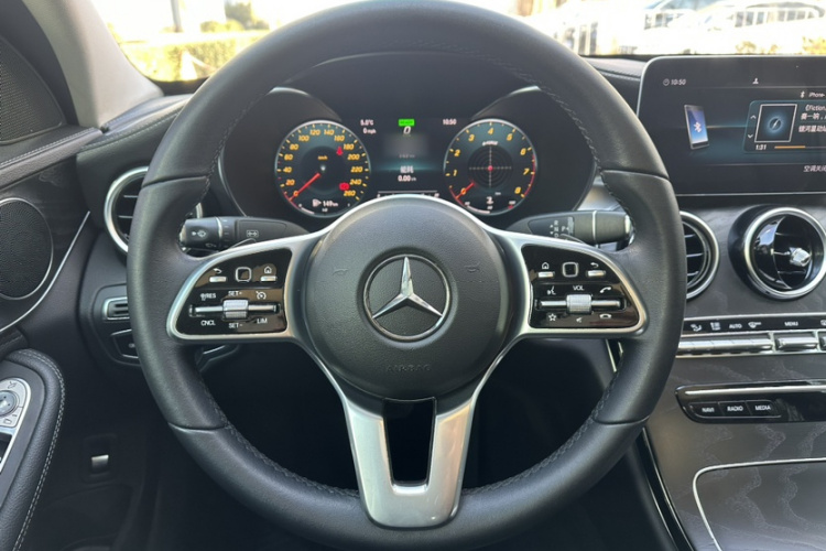 奔驰C级 2019款 改款 C 260 L 运动版中控内饰7002