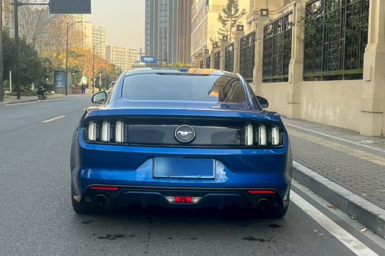 福特 Mustang 2017款 2.3T 性能版车身外观6006
