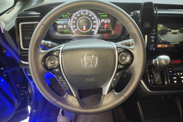 本田 艾力绅 2019款 2.0L 混动舒适版中控内饰13