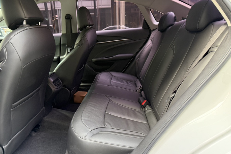 别克 英朗 2019款 18T 自动互联精英型 国VI中控内饰7003