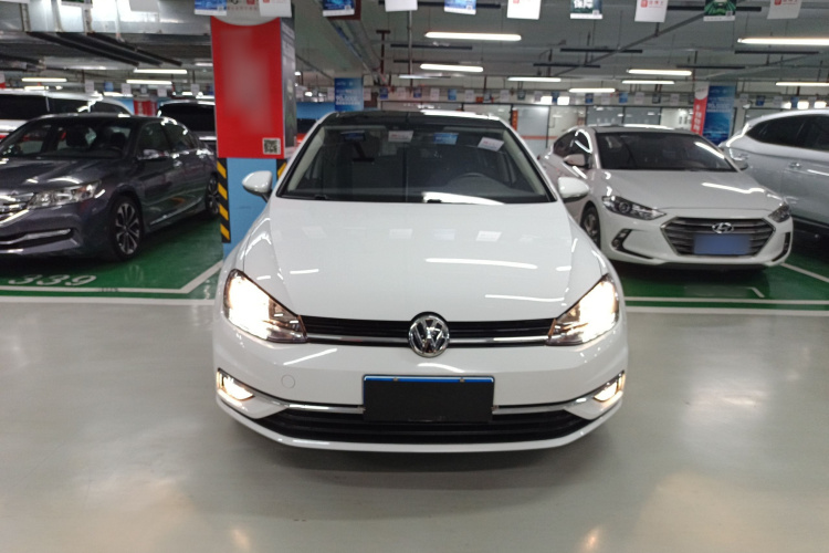 大众 高尔夫 2018款 230TSI 自动舒适型车身外观6001
