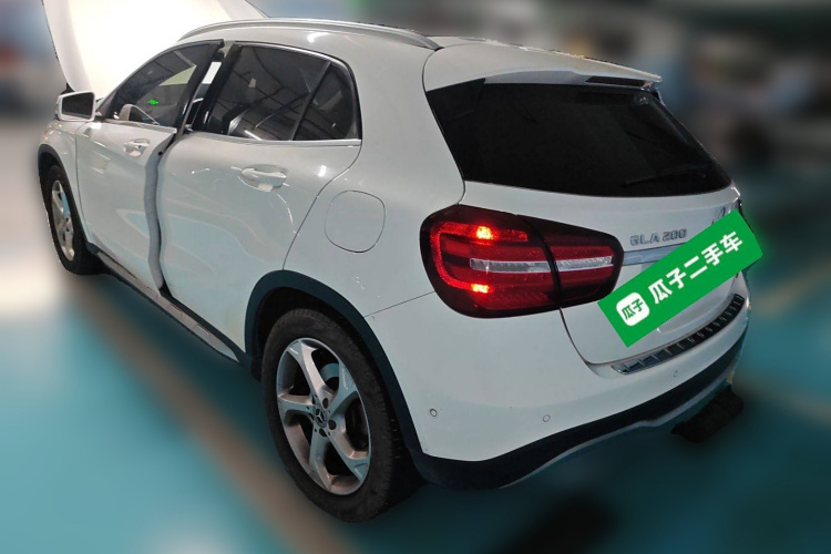 奔驰GLA 2018款 GLA 200 动感型车身外观6003