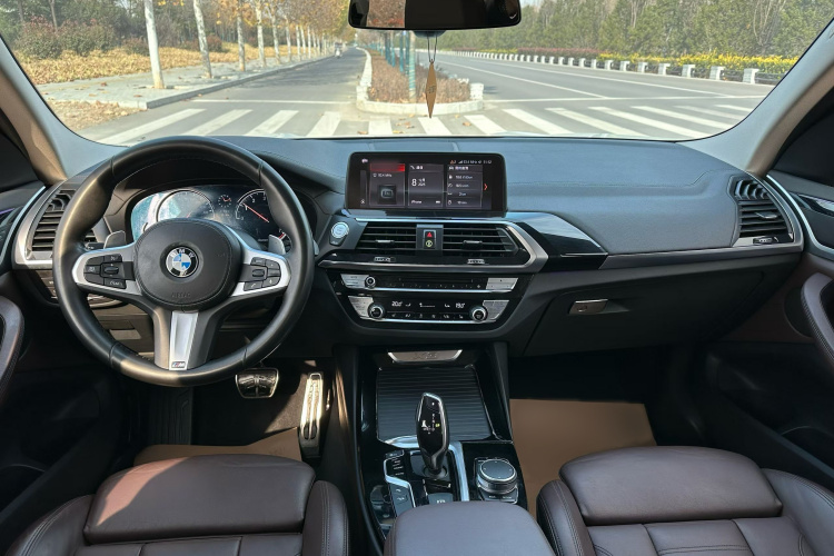 宝马X3 2018款 xDrive28i M运动套装 国VI中控内饰7004