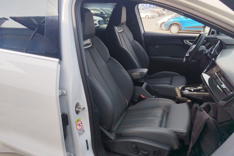 奥迪Q4 e-tron 2023款 40 e-tron 创境版局部细节41