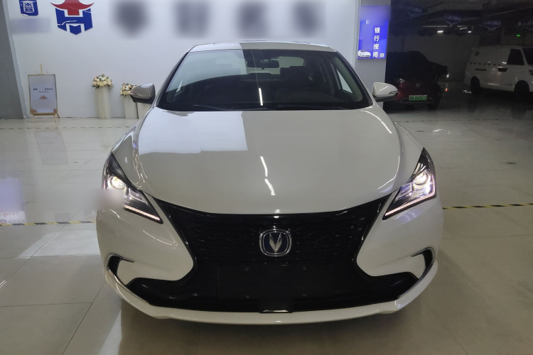 长安 逸动 2019款 蓝鲸版 280T GDI DCT极速型车身外观6001