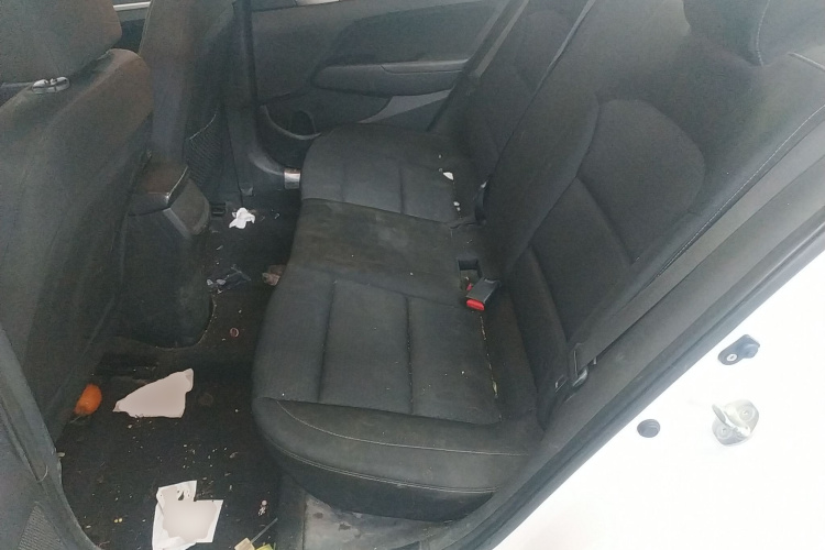 现代 领动 2016款 1.6L 手动智炫·活力型中控内饰21