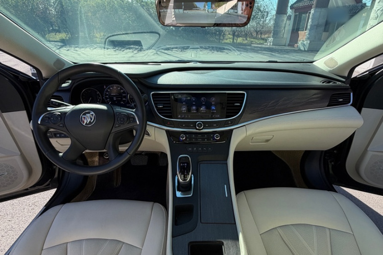 别克 君越 2022款 Avenir艾维亚 先享型车身外观6004