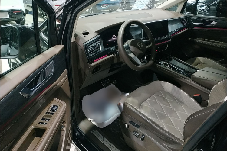 大众 威然 2024款 380TSI 尊贵版中控内饰20
