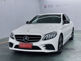 奔驰C级 2019款 C 260 运动版