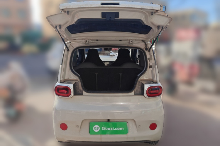 五菱汽车 宏光MINIEV 2024款 第三代 215km 青春版中控内饰23