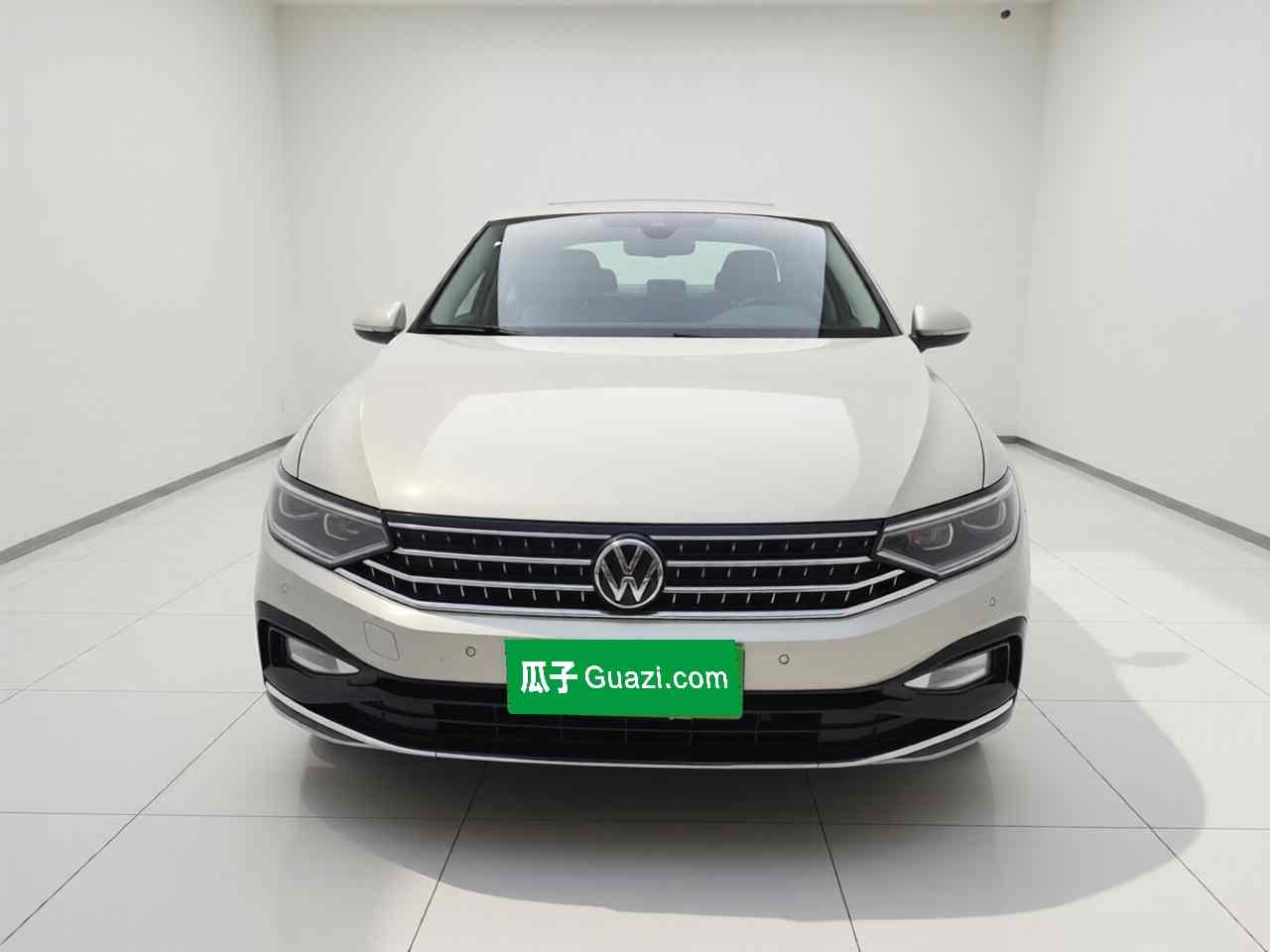 大众 迈腾 2023款 200万辆纪念版 330TSI DSG豪华型(1)