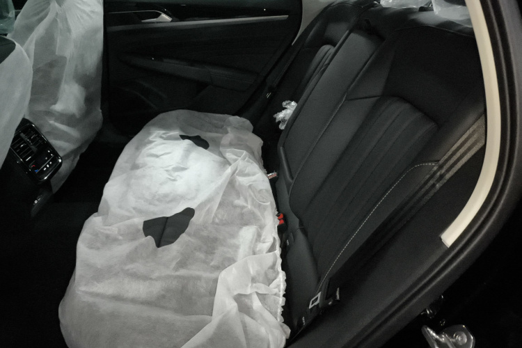 大众 帕萨特新能源 2025款 430PHEV 混动商务版中控内饰21