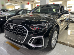 奥迪Q5L 2022款 改款 40T 豪华动感型