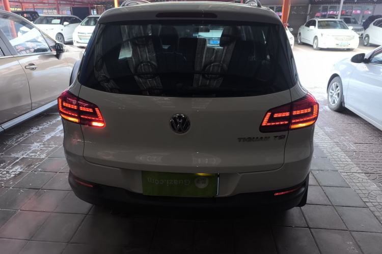 大众 途观 2013款 1.8TSI 自动两驱风尚版车身外观6