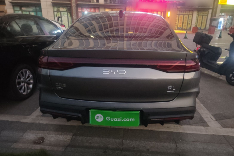 比亚迪 秦L 2025款 DM-i 智驾版 120KM领先型车身外观6004