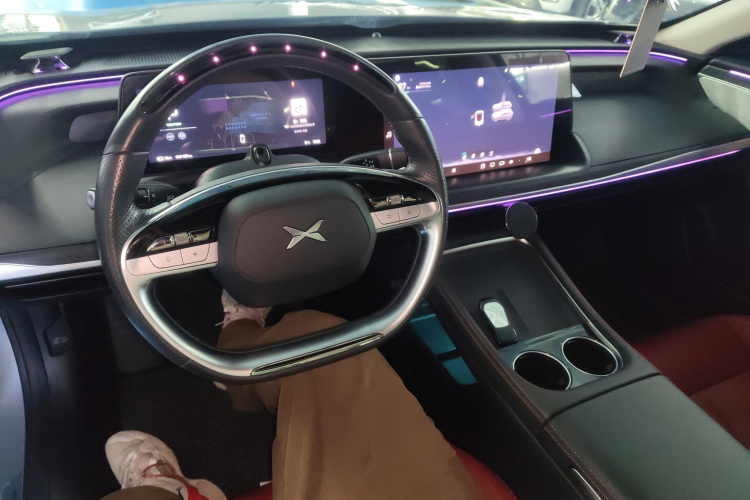 小鹏P7 2023款 P7i 702 Pro中控内饰7002