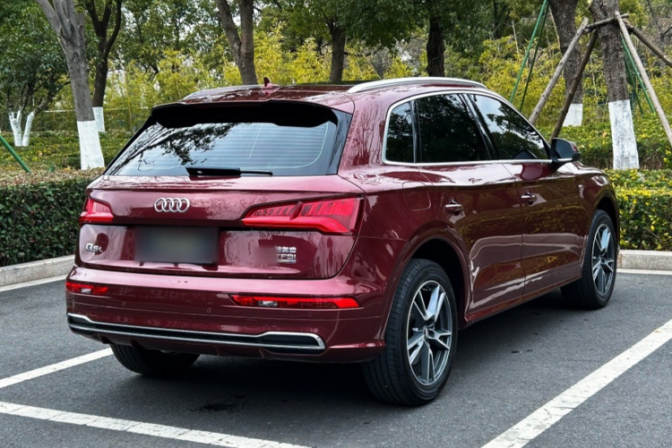 奥迪Q5L 2018款 40 TFSI 荣享时尚型 国V车身外观6008