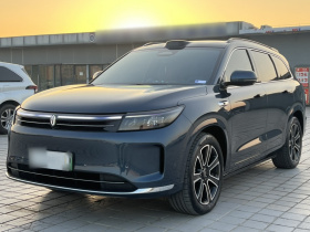 鸿蒙智行 问界M7 2024款 1.5T 智驾四驱Ultra版 5座