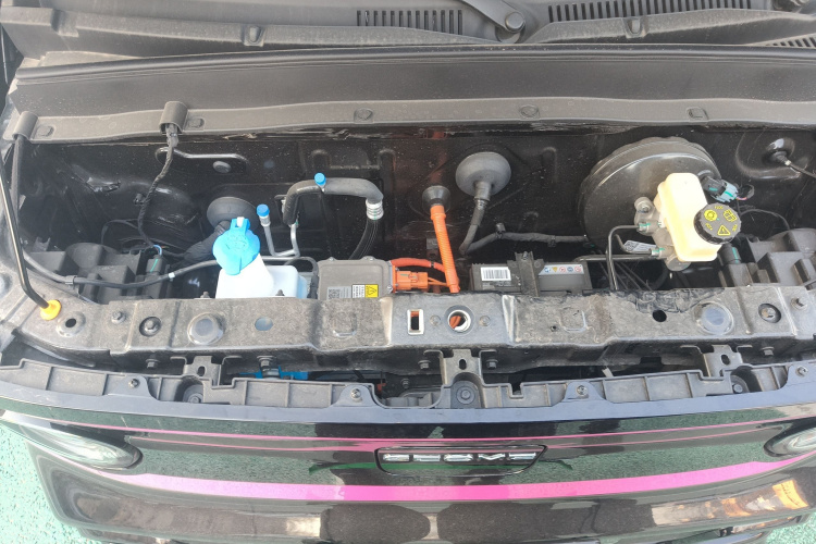 吉利银河 2025款 210km 熊猫卡丁局部细节24