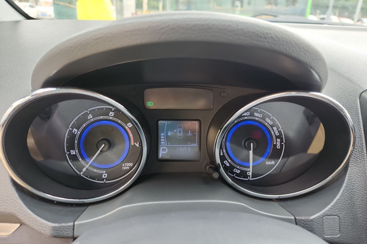 凯翼E3 2018款 1.5L 自动豪华型局部细节14