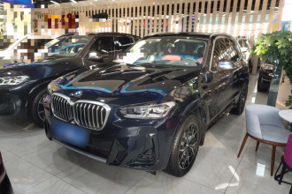 宝马X3 2022款 改款 xDrive25i M运动套装