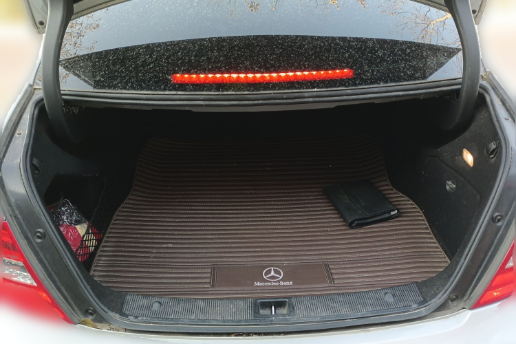 奔驰C级 2013款 C 260 CGI 时尚型局部细节23