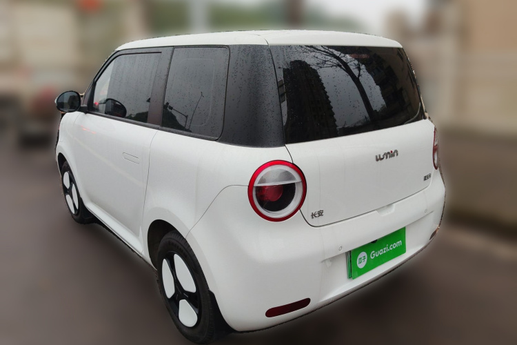 长安启源 长安Lumin 2023款 205km 香沁款车身外观5