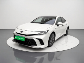 丰田 凯美瑞 2024款 双擎 2.0HXS 运动Plus版